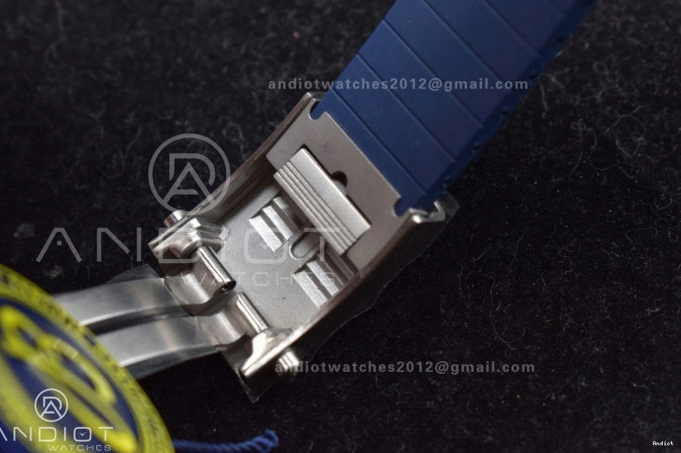 1:1 White Dial A2824 BLSF SS Automatic Strap SuperOcean Edition on 42 Blue Rubber Best 0423